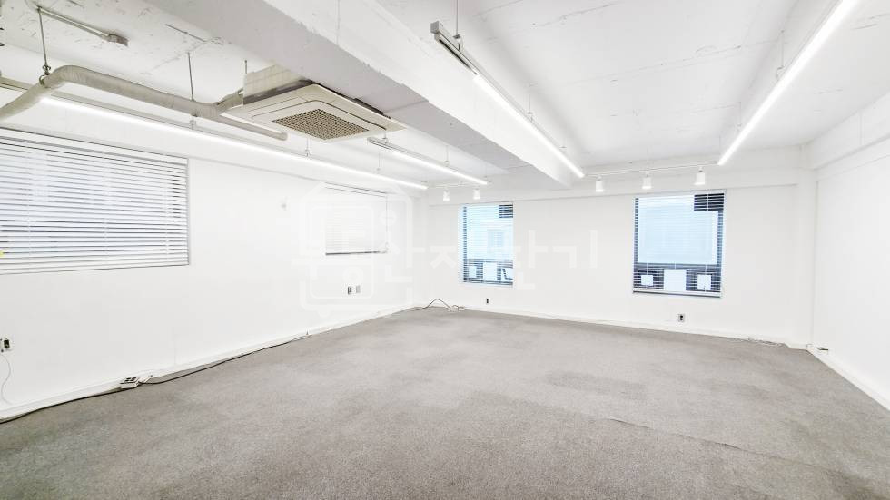서울 강남구 신사동 무권리, 압구정역 6분, 역세권, 지상층 임대 월세 매물번호 28811 사진 2