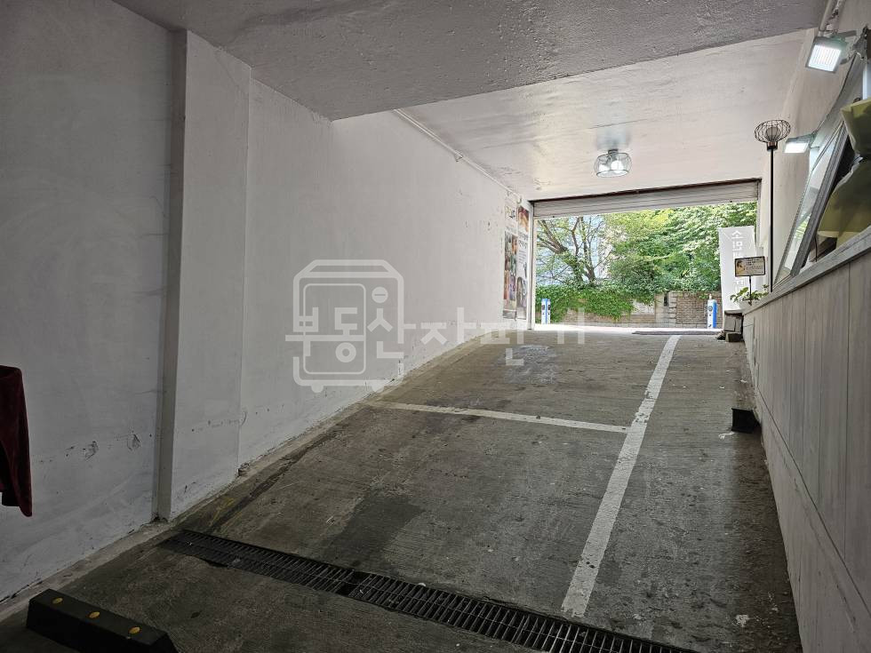 서울 강남구 청담동 무권리, 강남구청역 1분, 초역세권, 지하 1층 임대 월세 매물번호 32736 사진 5