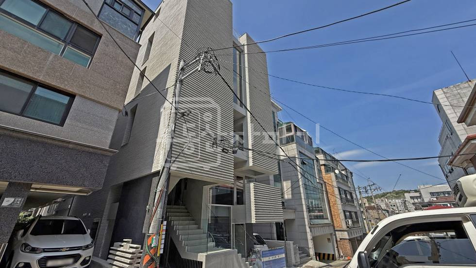 서울 서초구 방배동 반포세무서인근, 내방역 사옥 통임대, 지하1층~지상5층 임대 월세 매물번호 34235 사진 1