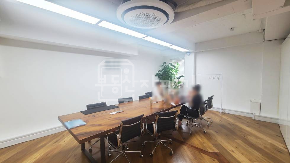 서울 강남구 신사동 압구정역 도보 6분 역세권, 코너건물 월세 매물번호 26466 사진 7