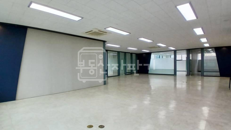 서울 강남구 삼성동 무권리, 삼성중앙역 5분, 역세권 포스코사거리 인근 대로변 월세 매물번호 20547 사진 3