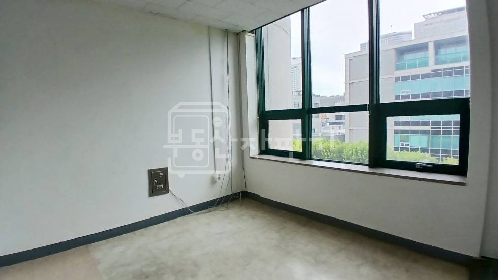 서울 강남구 삼성동 무권리, 삼성중앙역 5분, 역세권 포스코사거리 인근 대로변 월세 매물번호 20547 사진 11