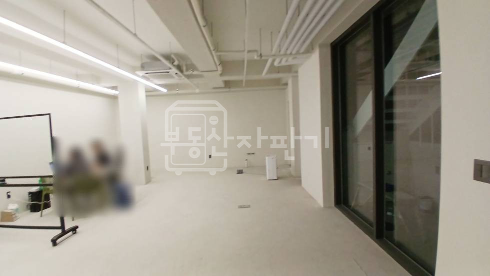 서울 서초구 양재동 무권리, 양재역 7분, 역세권, 지하1층 임대 월세 매물번호 35695 사진 6
