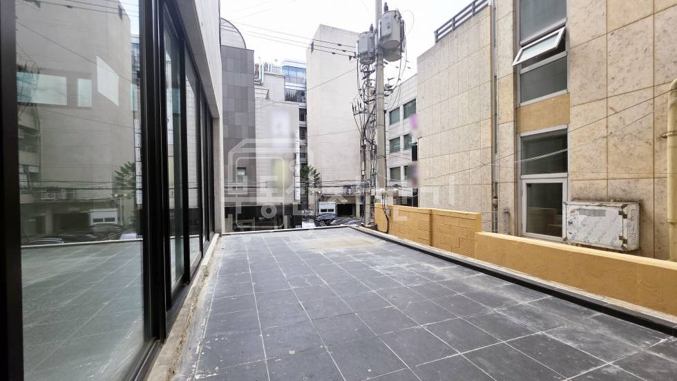 서울 강남구 청담동 무권리, 압구정로데오역 3분, 초역세권, 2층 임대 월세 매물번호 35809 사진 5